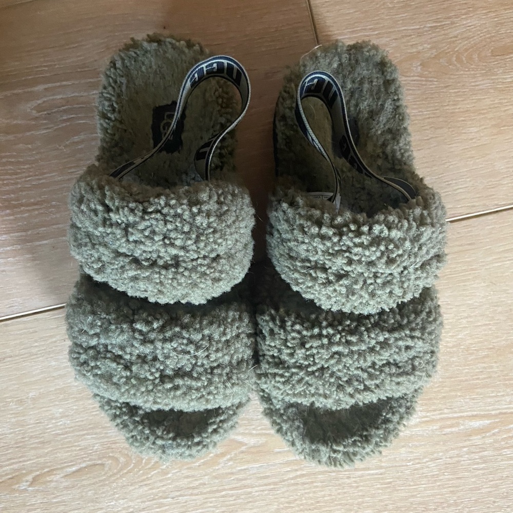 Ugg Sandal slippers